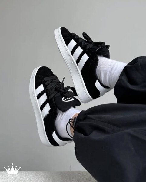 Baskets noires classiques