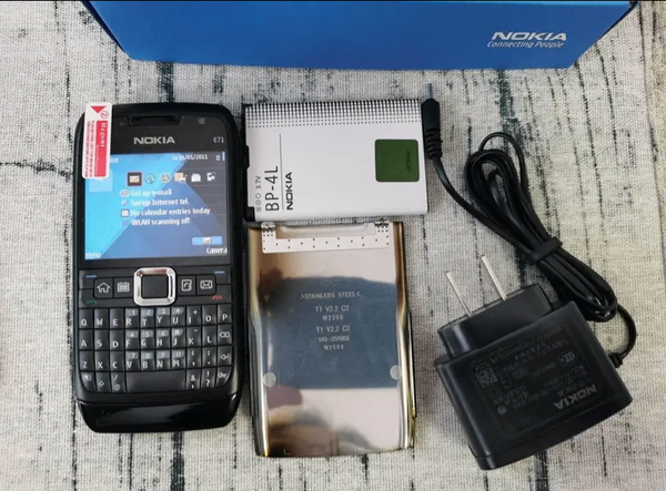 Nokia E72 Téléphone Classique