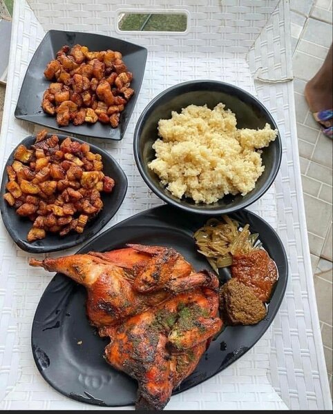 Poulet fumé au feu de bois
