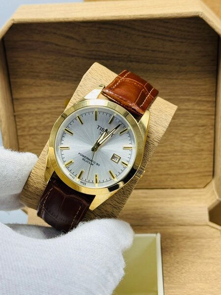 Montre élégante pour hommes