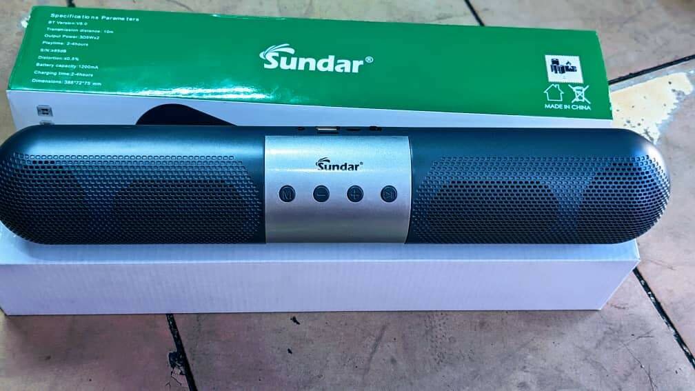 Sundar portable speaker