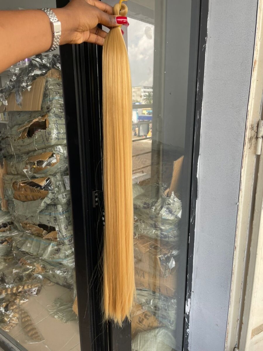 Extensions cheveux lisses colorés