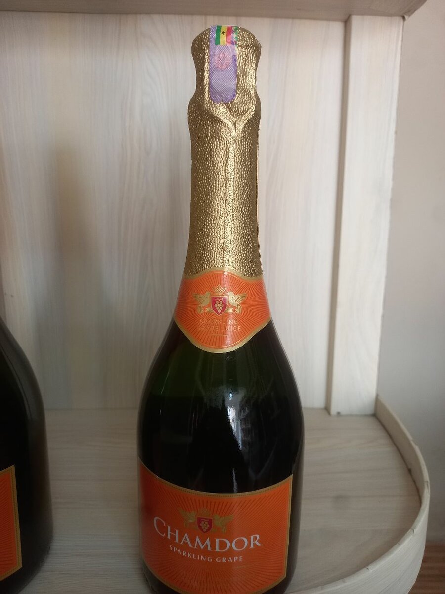 Chamdor sparkling grape