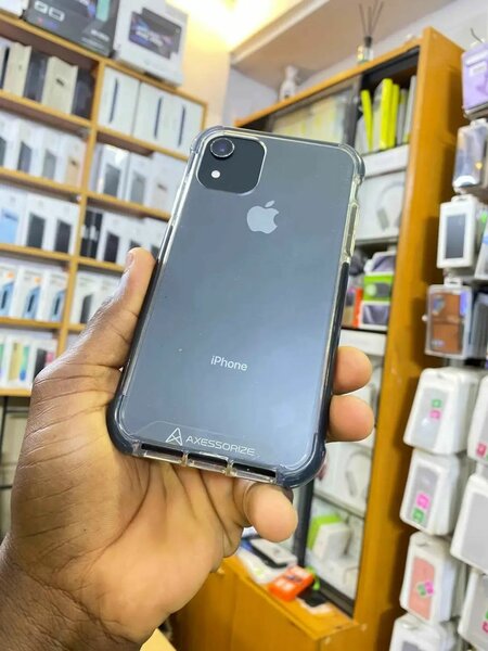 iPhone XR Transparent Case