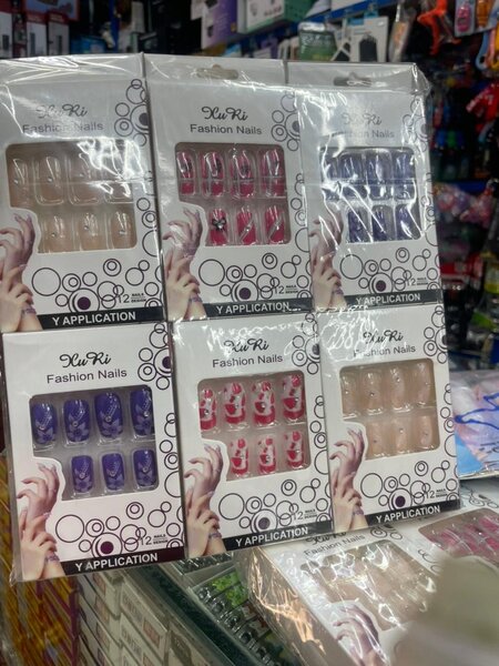 Kit d'Ongles Artificiels Colorés