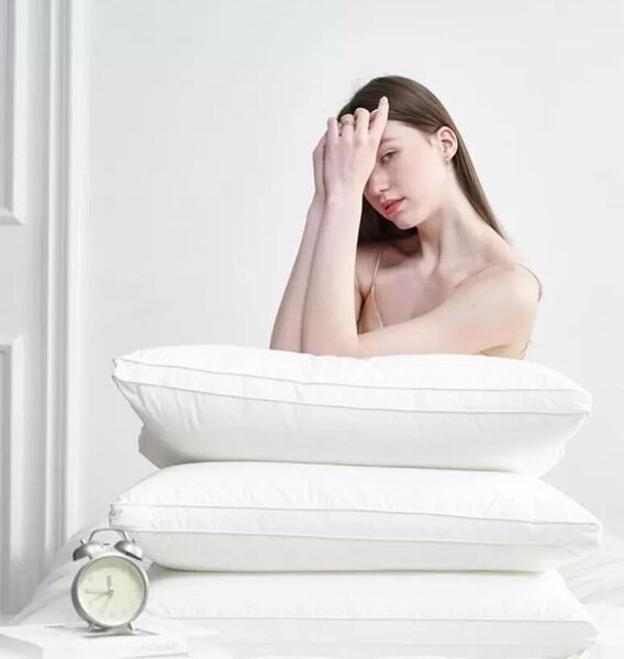 Coussins de lit