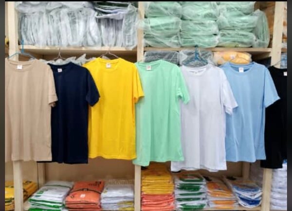 T-shirts en coton colorés