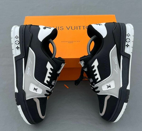 Louis vuiton