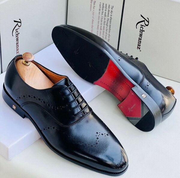 Solid Leather Formal Shoes