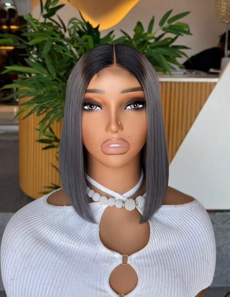 Perruques naturel colorées