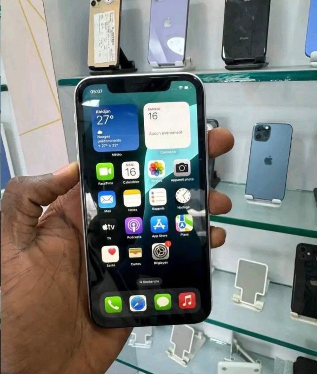 iPhone XR Blanc 64Go
