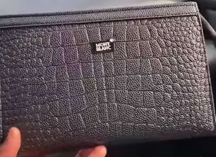 Pochette en cuir élégante