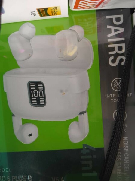 Écouteurs Bluetooth 4 en 1