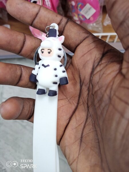 Porte clés disponible