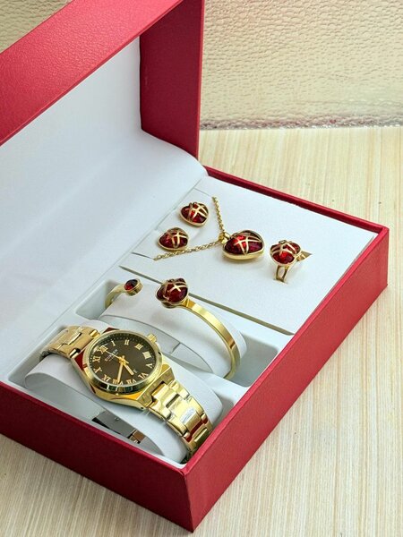 Ensemble Montre et Bijoux Élégant