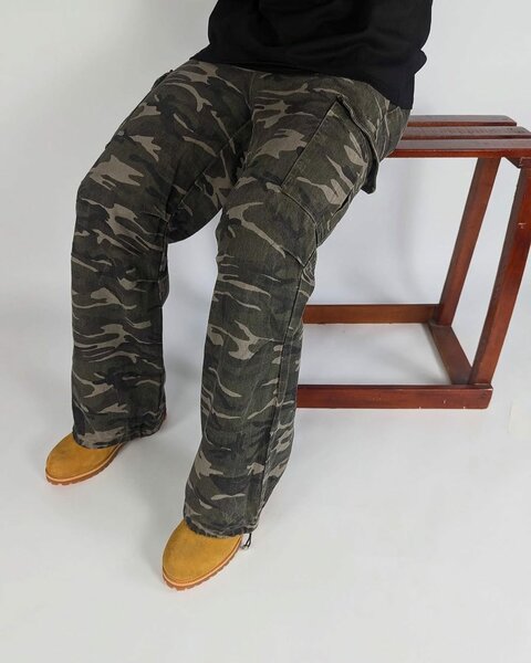 Camouflage Cargo