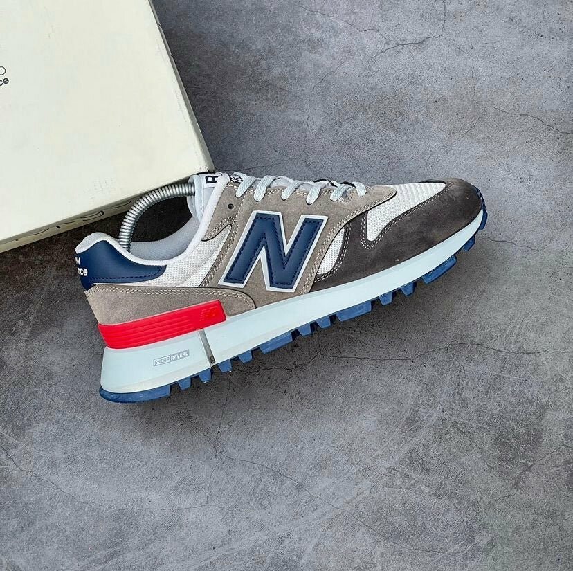 NEW BALANCE RC 1300 ( avec le carton)