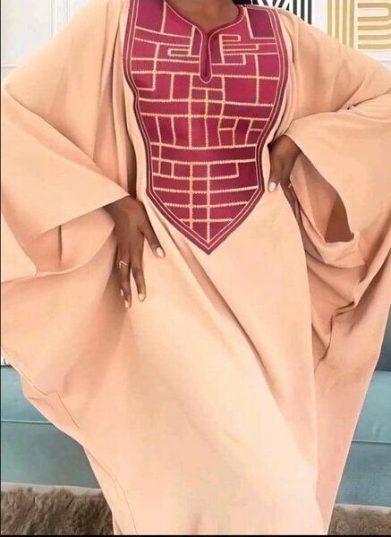 Caftan brodé femme