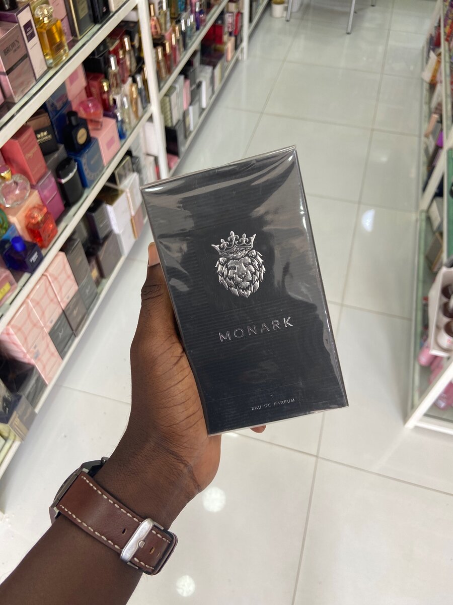 PARFUM MONARK