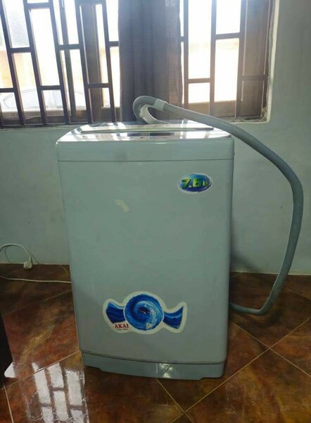 Akai Washing machine top loader