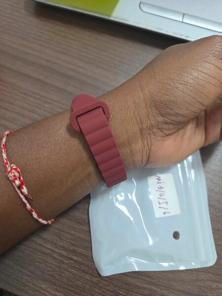 Bracelet montre silicone rouge