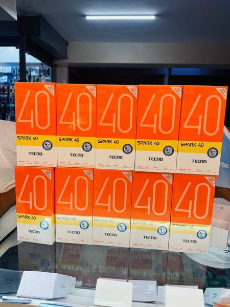 Tecno Spark 40 Smartphone