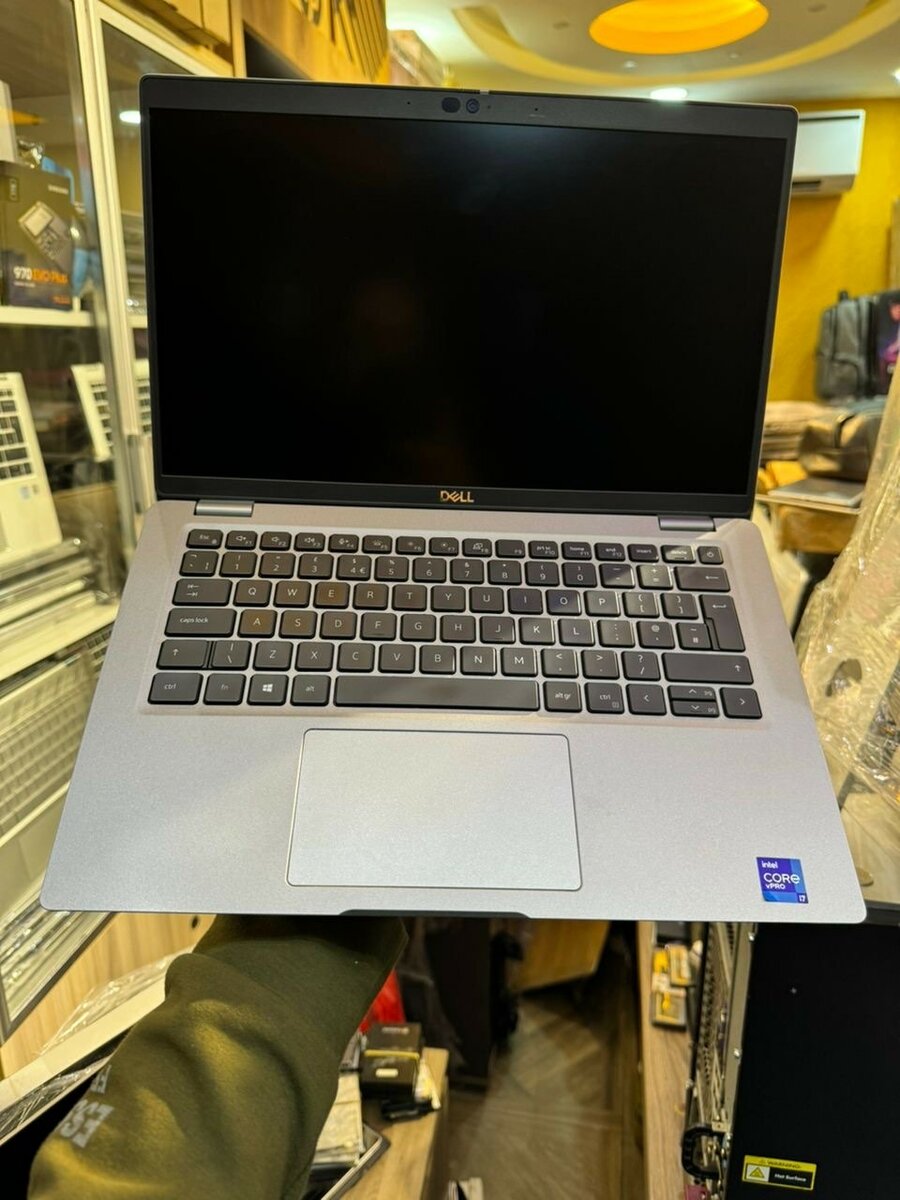 Dell latitude 5420 intel core i7 SSD 512GB (11 Gen) RAM 16GB