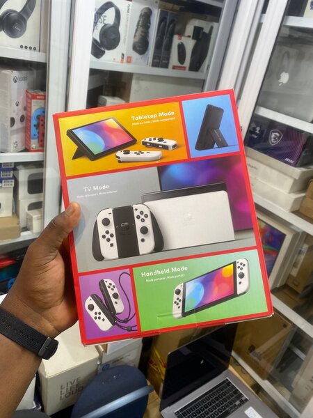 Nintendo Switch Oled