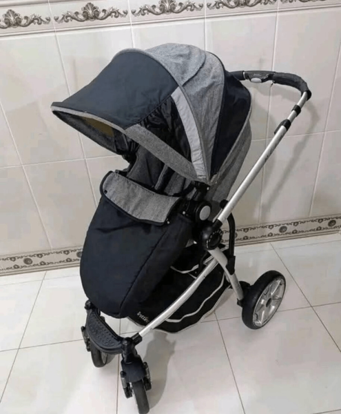 Poussette réversible confortable