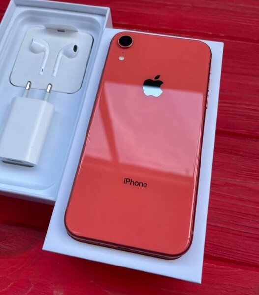 iPhone XR Rouge