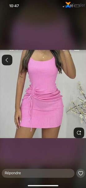 Un robe courte