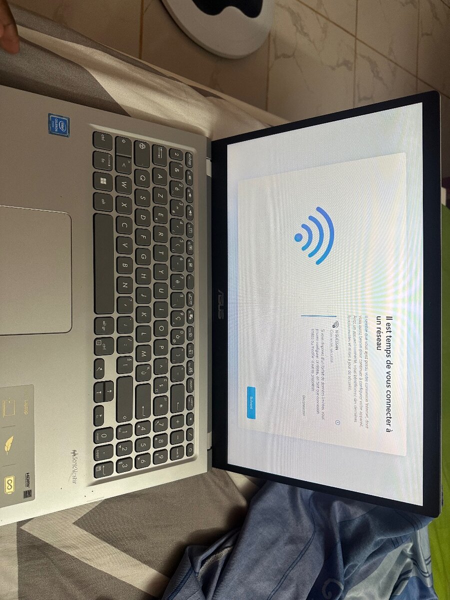 Ordinateur portable ASUS slim