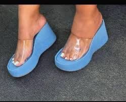 Sandales compensées décontractées en denim