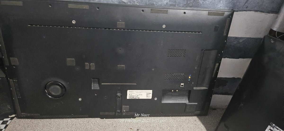 Philips 47 inches smart tv