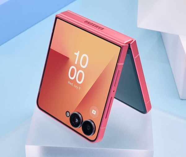 Samsung Galaxy Smartphone Pliable