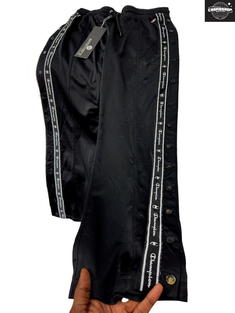 Pantalon de sport à boutons