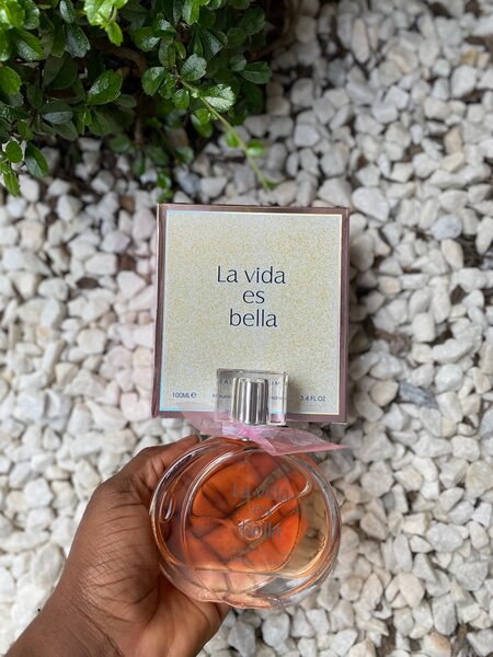 Parfum la vida es bella