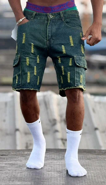 Shorts cargo en denim style urbain