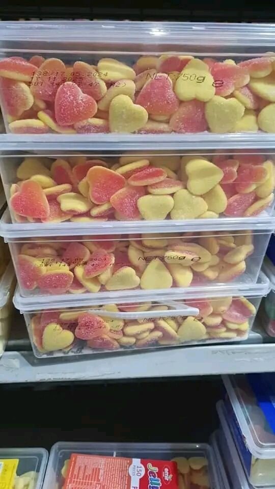 Candy, sweet, sour and halal