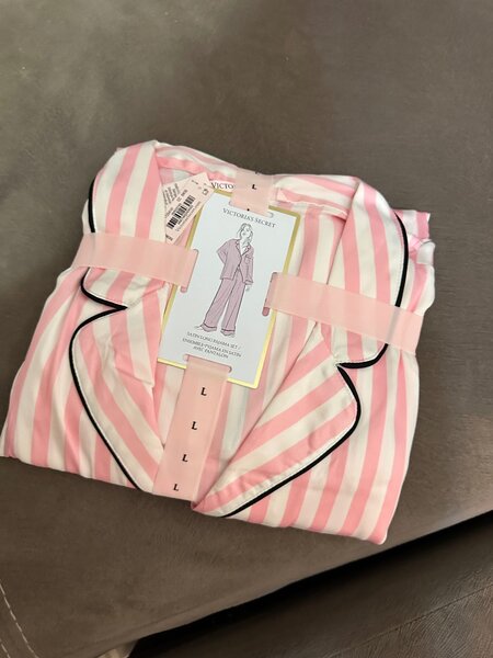 Пижама VS в размере L