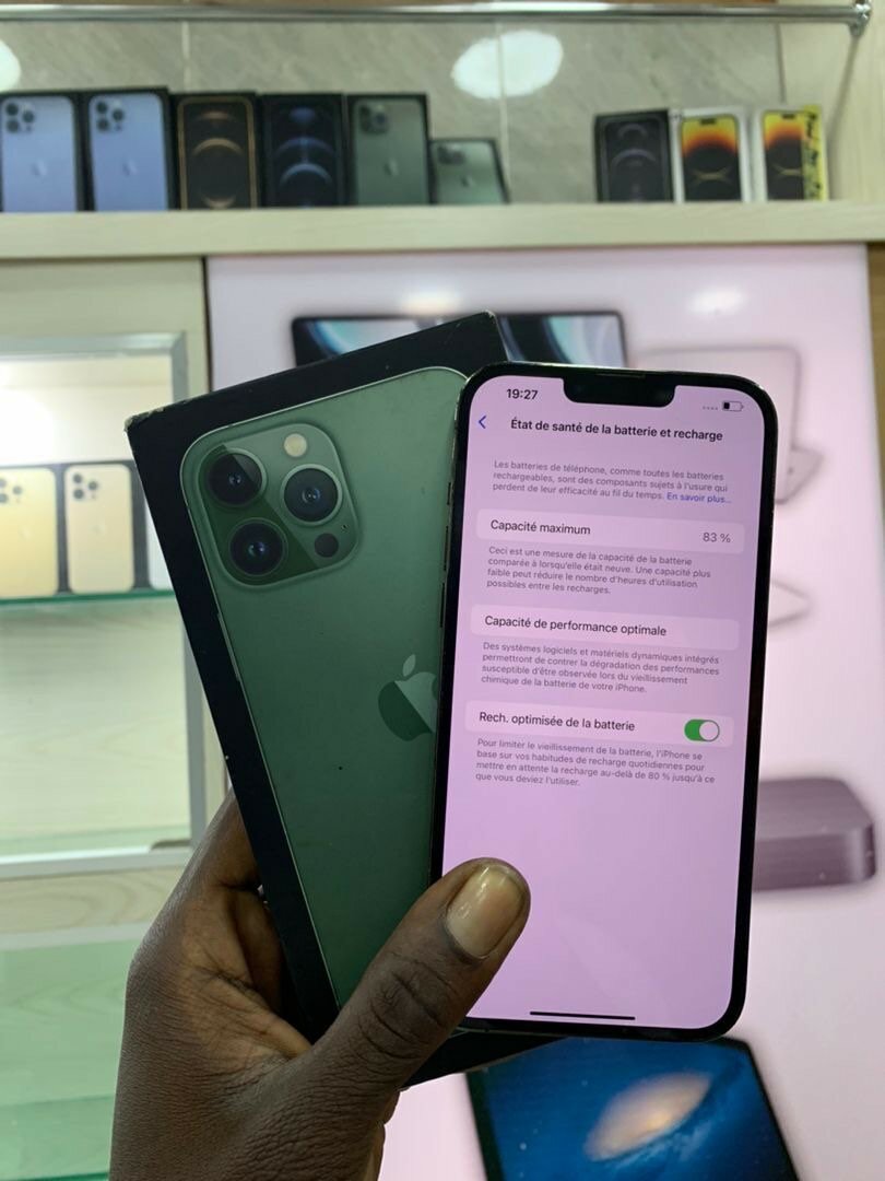 13pro max très propre