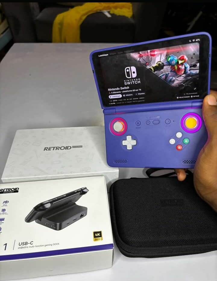 Console portable Retroid Flip