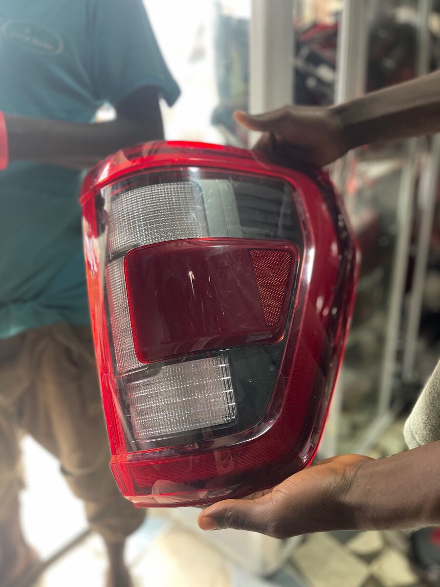 F150 23 taillight right