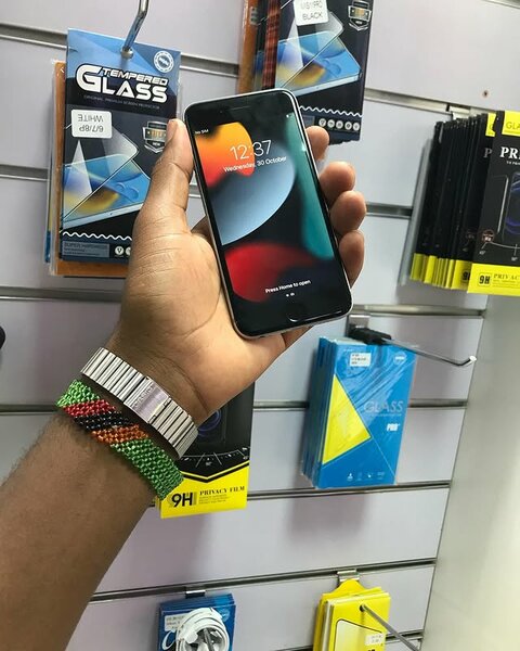 BRAND NEW IPHONE 🍏 pro 