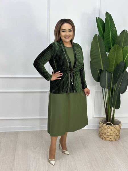 Двойка с платьем