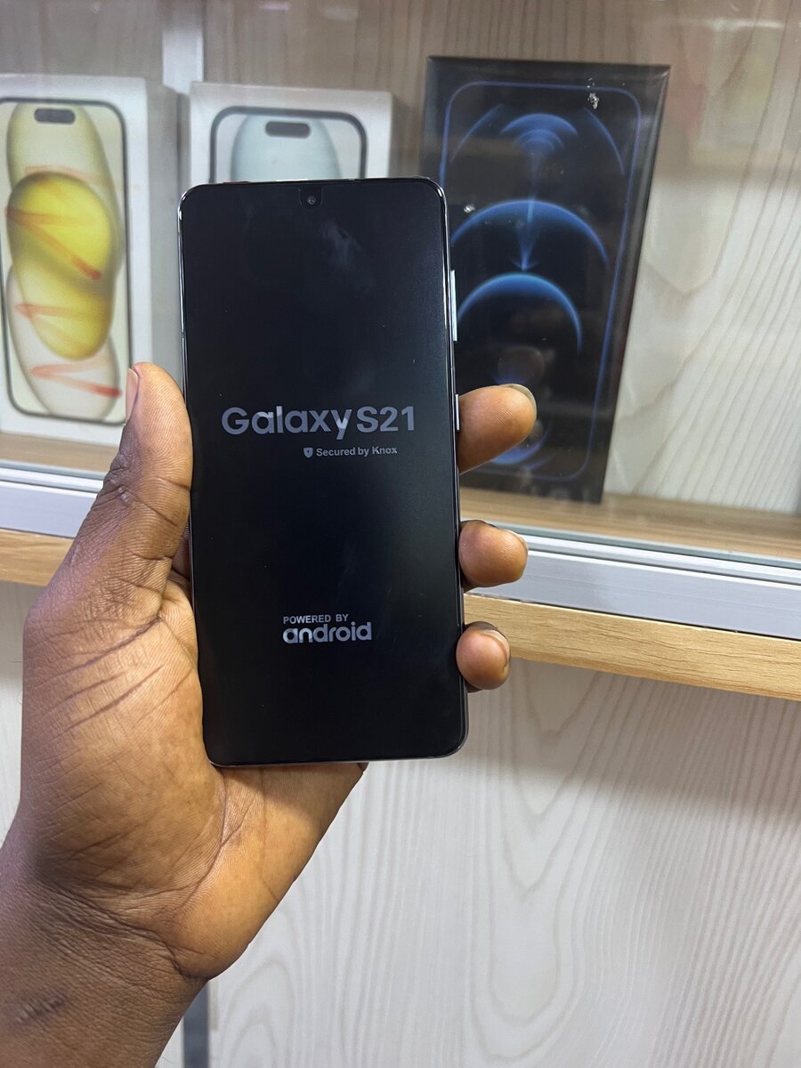 Samsung galaxie S21 quasi neuf