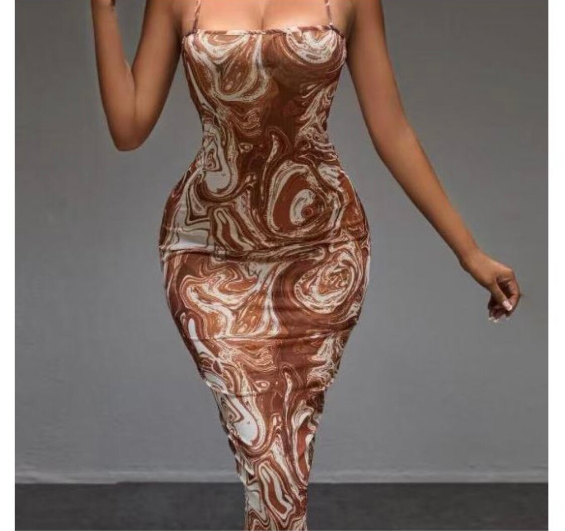 Robe moulante marbrée élégante