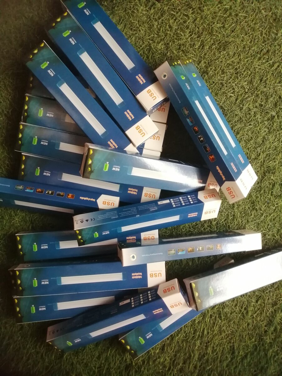 LED RECHARGEABLE LIGHT TUBE