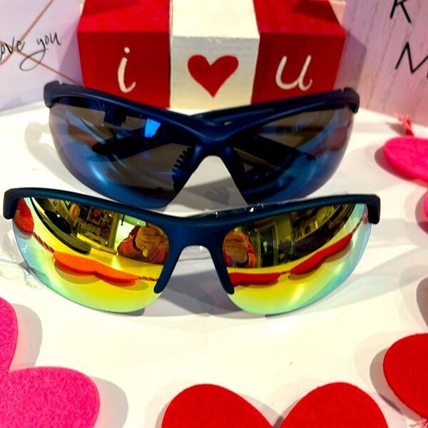 Lunettes de Soleil Sport