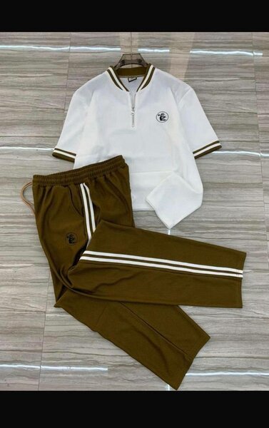 Ensemble de sport élégant